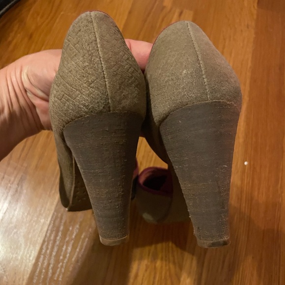 Vintage Anthropologie Miss Albright Pumps - Picture 3 of 5